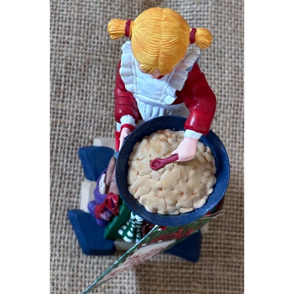 Department 56 All Through The House Madeline Making Cookies Resin Figurine Xmas - Picture 6 of 10